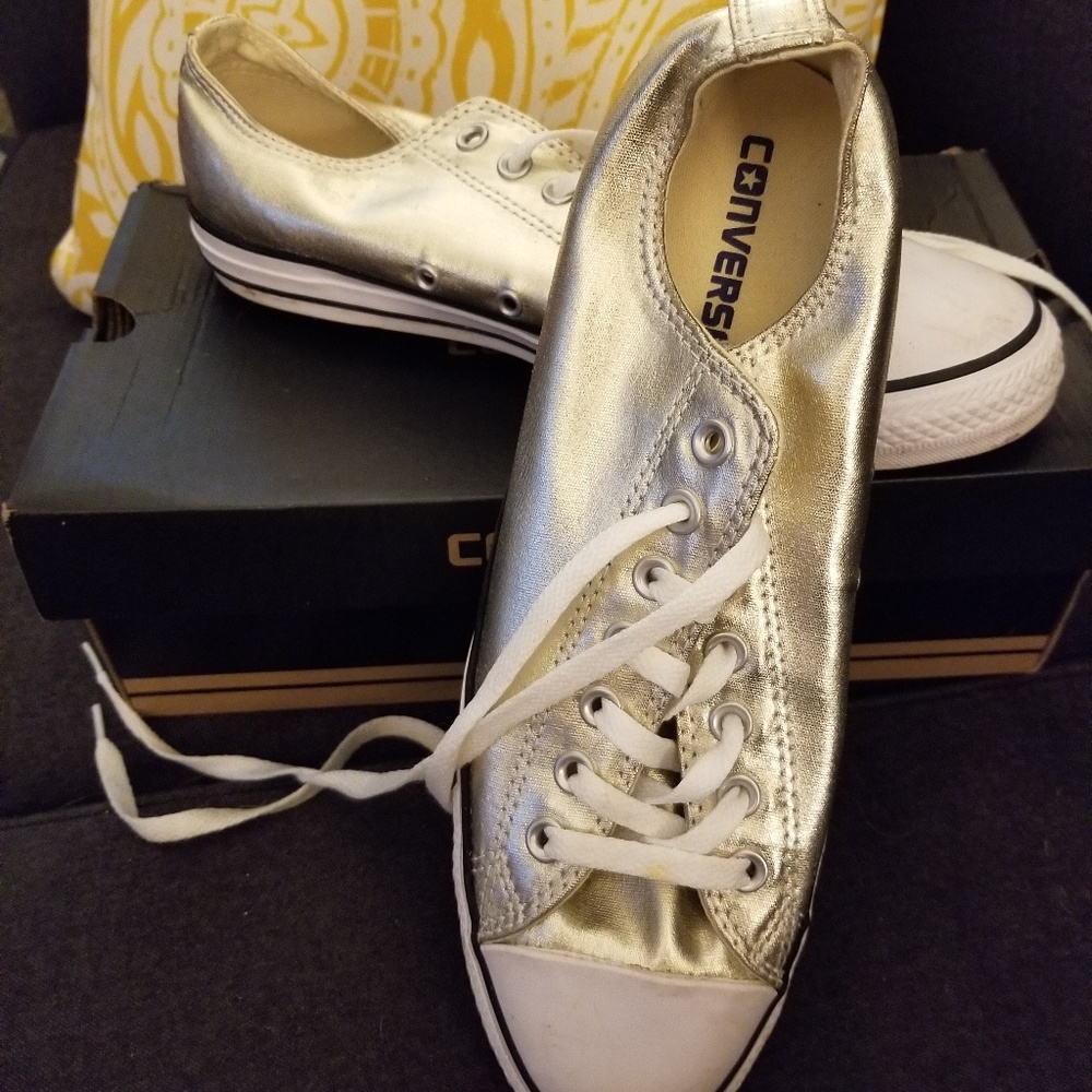 Converse Chuck Taylor's